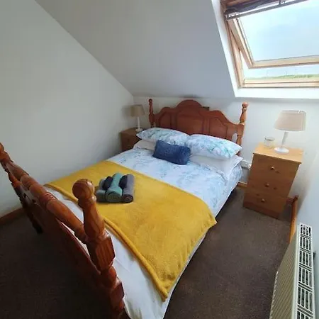 Village - Ring Of Kerry *